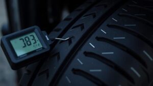 Reifendruck-Kontrollsysteme (RDKS) – anlernen von sensoren beim wechsel